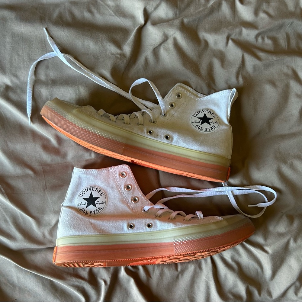 Chuck Taylor All Star CX High 'White Wild Mango' - Size 11.5
